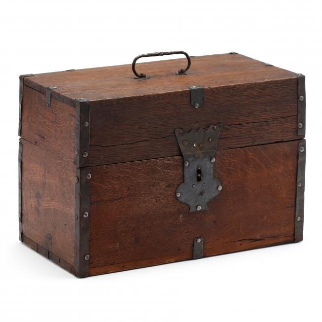antique-oak-decanter-box