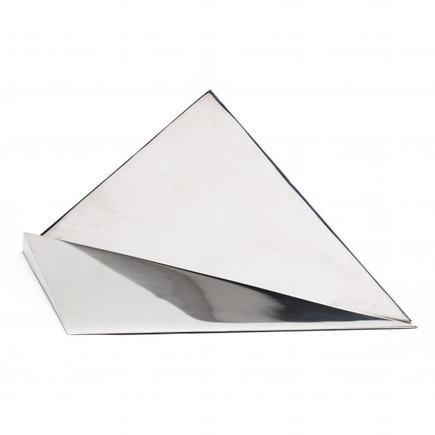 beverly-pepper-ny-b-1922-i-split-pyramid-i-maquette