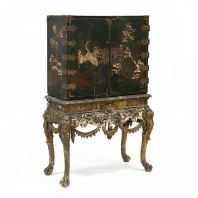 chinoiserie-cabinet-with-louis-xv-carved-and-gilt-stand