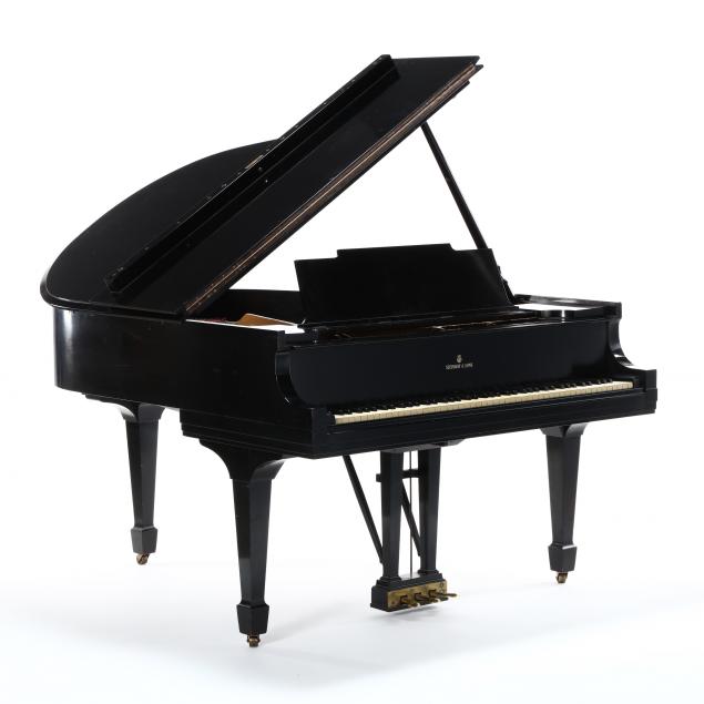 steinway-studio-grand-piano