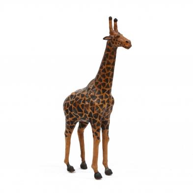 leather-sculpture-of-a-giraffe