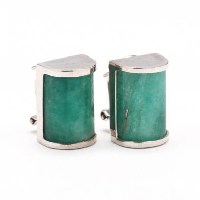 18kt-white-gold-and-emerald-earrings-caribe