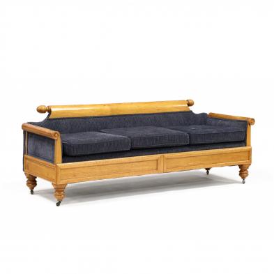 american-classical-maple-sofa