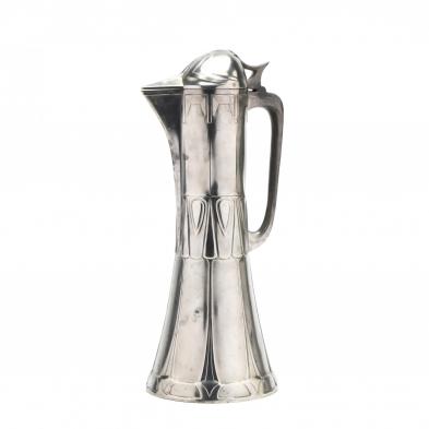 an-art-nouveau-pewter-flagon