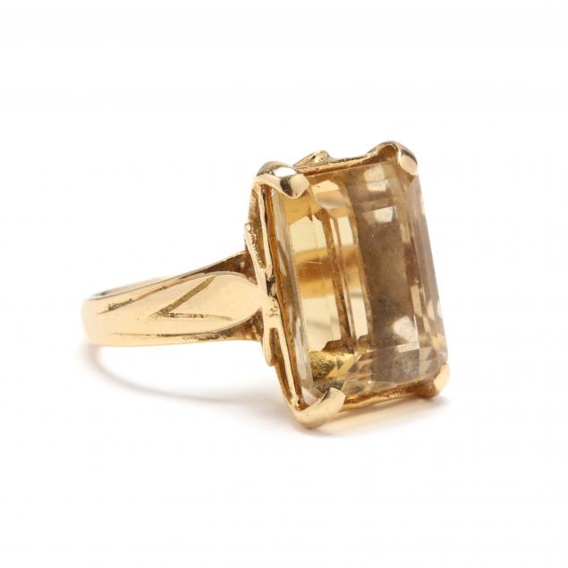 18kt-gold-citrine-ring