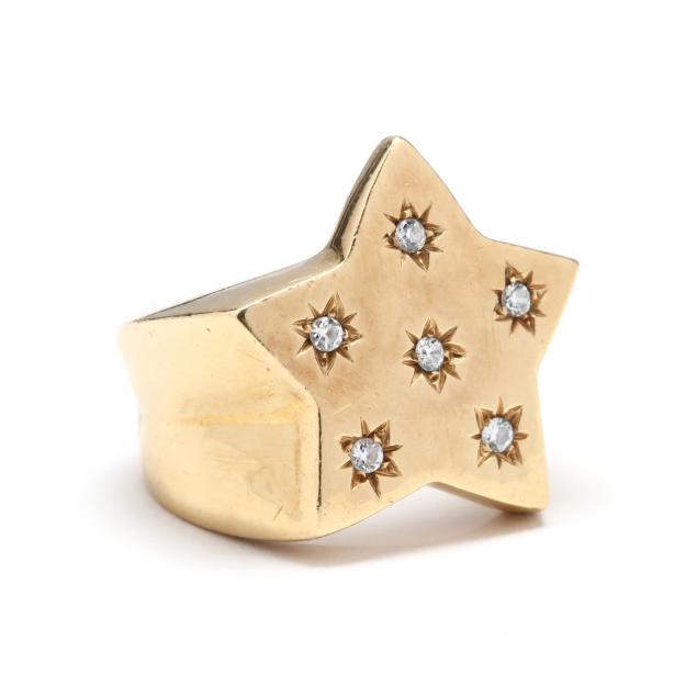 gold-and-diamond-star-motif-ring