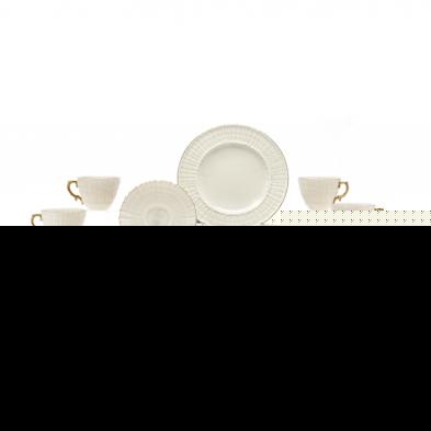 a-group-of-belleek-china-24-pieces