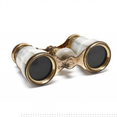 vintage-perfection-opera-glasses