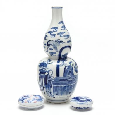 a-chinese-porcelain-double-gourd-vase-and-two-seal-paste-boxes-with-covers