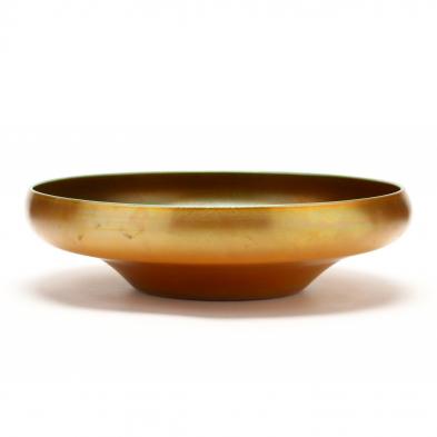 quezal-large-art-glass-center-bowl