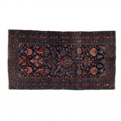 hamadan-area-rug