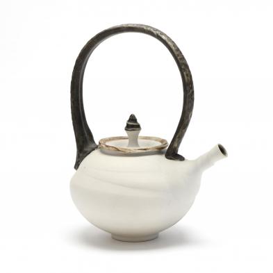 studio-pottery-teapot-signed-davis