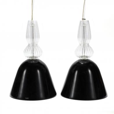 barovier-toso-pair-of-murano-glass-pendant-lights
