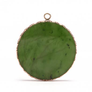 gold-nephrite-pendant