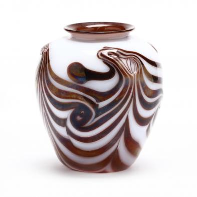 art-glass-vase