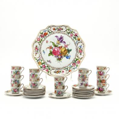 30-pieces-of-vintage-reticulated-floral-dresden-porcelain