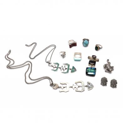 group-of-silver-silver-tone-jewelry-items