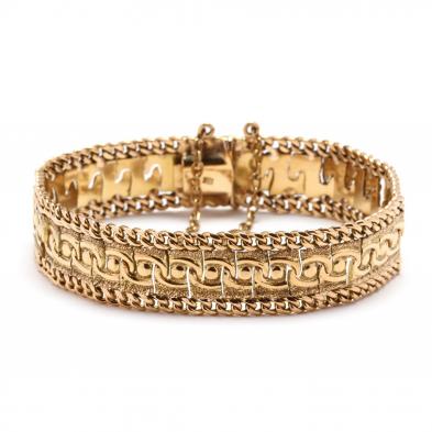 18kt-gold-bracelet