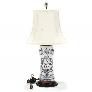 antique-delft-apothecary-jar-table-lamp