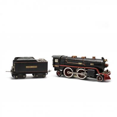 vintage-lionel-engine-and-tender