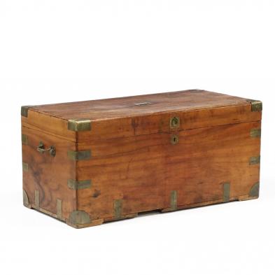 antique-campaign-trunk