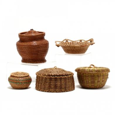 five-pine-needle-baskets