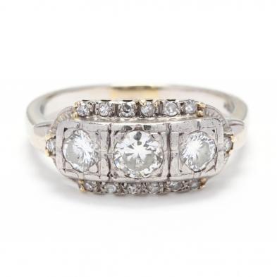 vintage-18kt-white-gold-diamond-ring