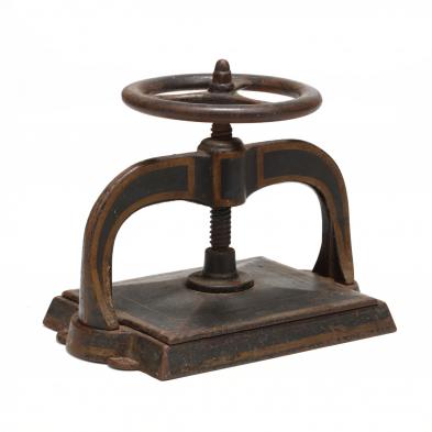 american-cast-iron-book-press