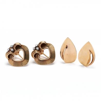 two-pairs-14kt-gold-earrings