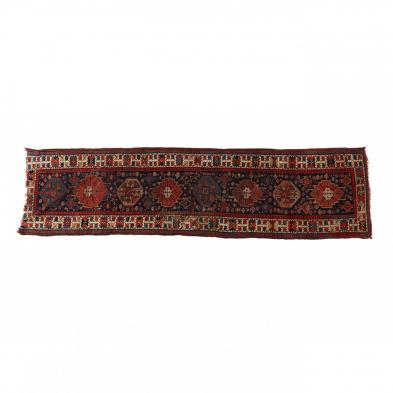 caucasian-long-rug