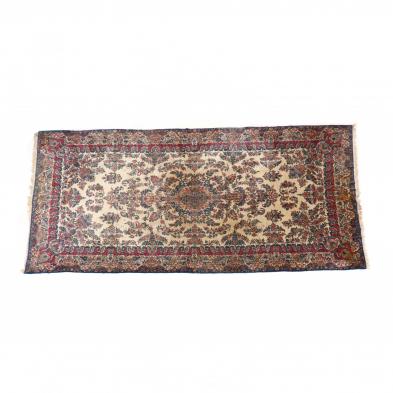 ivory-field-sarouk-carpet