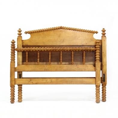 antique-american-maple-full-size-bed