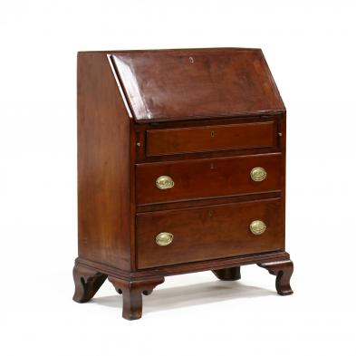 custom-chippendale-style-cherry-diminutive-slant-front-desk