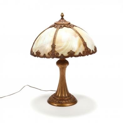 vintage-slag-glass-table-lamp