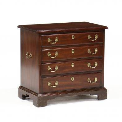 henkel-harris-chippendale-style-diminutive-chest-of-drawers