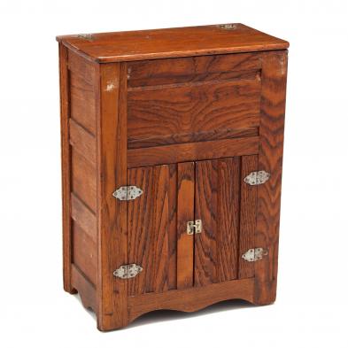 child-s-oak-ice-chest