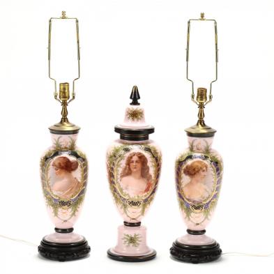 bristol-glass-garniture-set