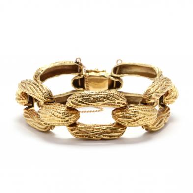 18kt-gold-bracelet