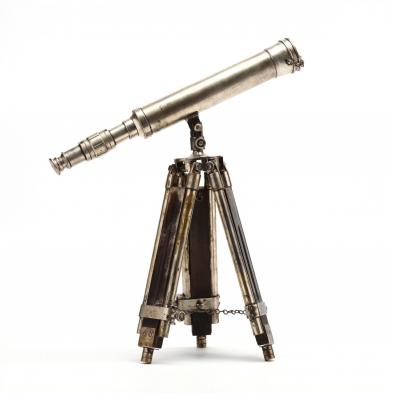 vintage-telescope-on-stand