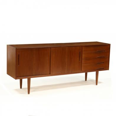 nils-jonsson-i-trento-i-teak-sideboard