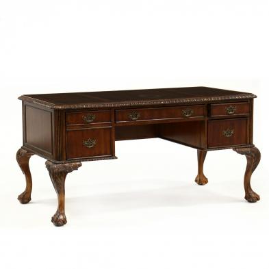 chippendale-style-mahogany-executive-desk-by-hooker-furniture