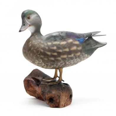 shannon-dimmig-md-standing-duck-decoy