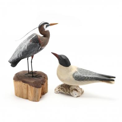 carved-egret-and-seagull-decoy
