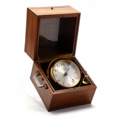 hamilton-chronometer-with-electronic-quartz-movement