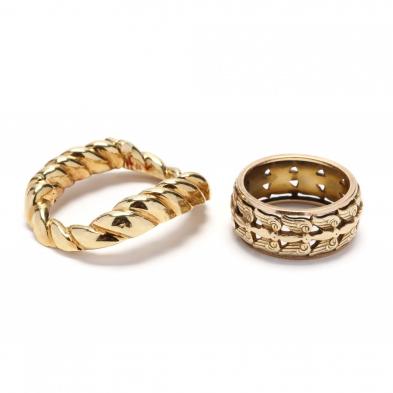 gold-ring-and-clasp