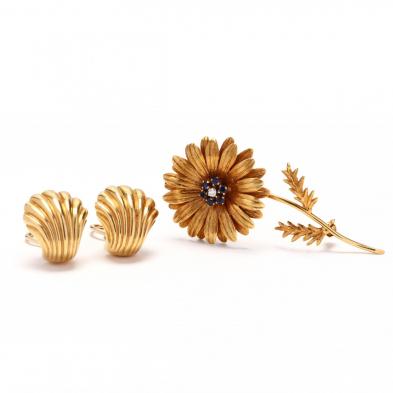 18kt-gold-earrings-and-an-18kt-gem-set-brooch-tiffany-co