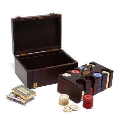 vintage-travel-poker-set-in-original-case