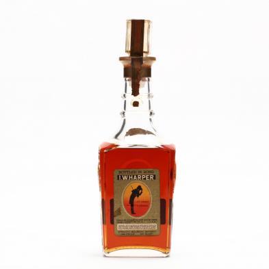 i-w-harper-kentucky-bourbon