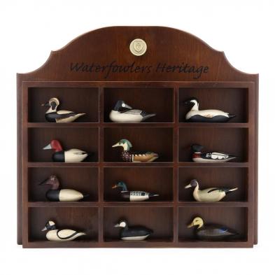 twelve-waterfowlers-miniature-decoys-with-cabinet