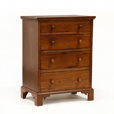 southern-federal-yellow-pine-chest-of-drawers